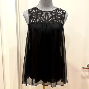 BARNEYS NEW YORK Top